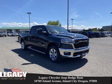 2025 RAM 1500 Big Horn Crew Cab 4x4 6'4' Box