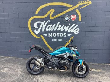 New 2026 BMW R1300R 