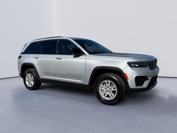 New 2025 Jeep Grand Cherokee Laredo