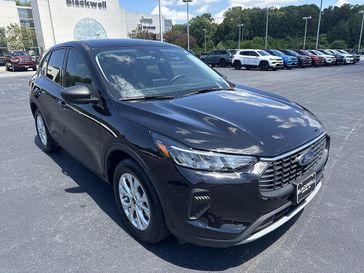 Used 2025 Ford Escape Active FWD