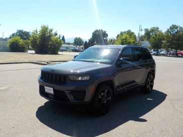 2024 Jeep Grand Cherokee Altitude 4WD
