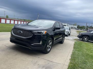 Used 2024 Ford Edge SEL