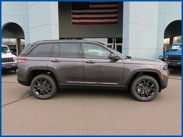 New 2025 Jeep Grand Cherokee Limited