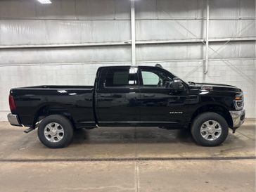 New 2025 RAM 2500 Big Horn Crew Cab 4x4 6'4' Box