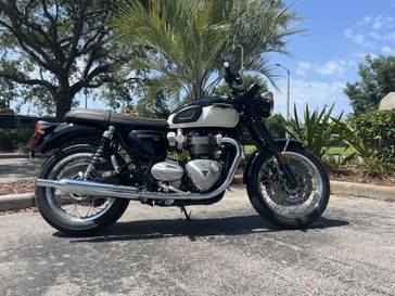 2024 Triumph Bonneville T120