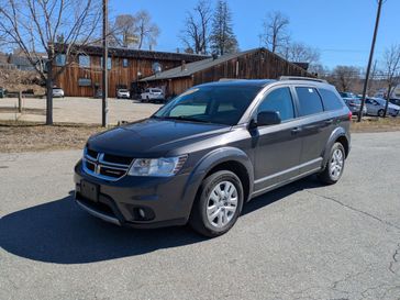 Used 2019 Dodge Journey SE