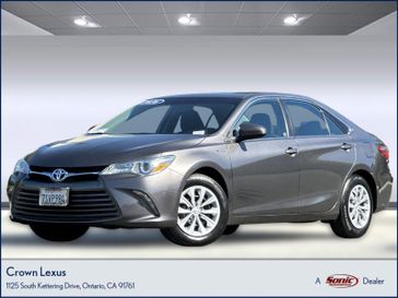 Used 2016 Toyota Camry Hybrid LE