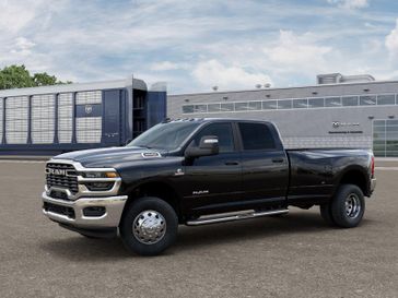 New 2026 RAM 3500 BIG HORN CREW CAB 4X4 8' BOX
