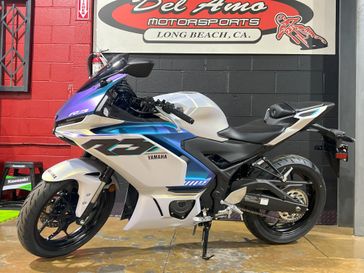 2025 Yamaha YZF-R3 ABS 