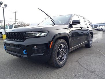 2023 Jeep Grand Cherokee Trailhawk 4xe in a Diamond Black Crystal Pearl Coat exterior color and Global Blackinterior. Garavel Jeep 475-258-7987 norwalkjeep.com 