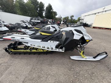 New 2025 SKIDOO SUMMIT EDGE 850 S GY HAC 165 3P4F 25 850 E-TEC 165 