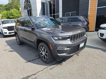New 2025 Jeep Grand Cherokee Limited 4x4