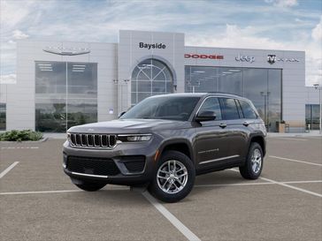 New 2025 Jeep Grand Cherokee Laredo X 4x4
