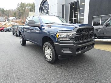 2024 RAM 2500 Tradesman Crew Cab 4x4 6'4' Box