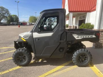 New 2026 Polaris RANGER 1000 CAB -  Premium Cab 