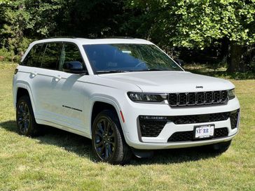 New 2026 Jeep Grand Cherokee Limited Reserve 4x4