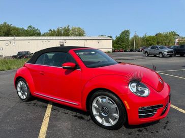 Tornado Red/Black Roof