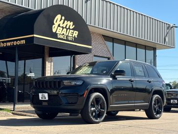 New 2025 Jeep Grand Cherokee Altitude X 4x4