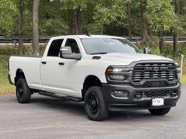 New 2026 RAM 2500 Tradesman Crew Cab 4x4 8' Box