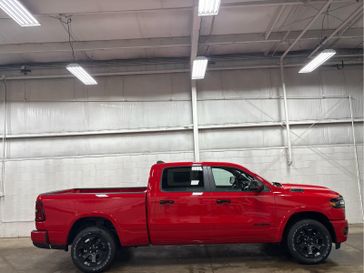 2025 RAM 1500 Big Horn Crew Cab 4x4 6'4' Box