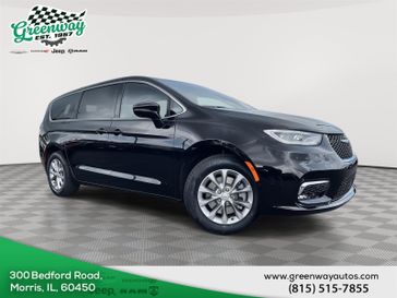 New 2025 Chrysler Pacifica Select Awd