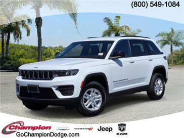 New 2025 Jeep Grand Cherokee Laredo 4x2