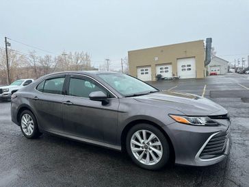 Used 2022 Toyota Camry LE