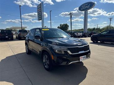 Used 2022 Kia Seltos LX