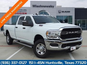 2024 RAM 2500 Tradesman Crew Cab 4x4 8' Box