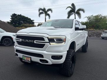 2019 RAM 1500 4WD Crew Cab Laramie