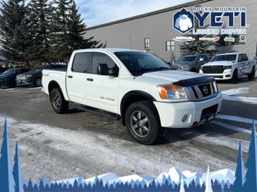 2014 Nissan Titan PRO-4X 4WD Crew Cab SWB