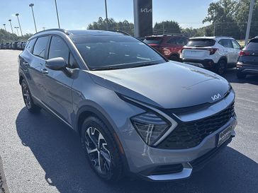 Used 2025 Kia Sportage EX FWD