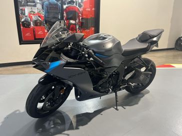 2025 Kawasaki Ninja�� ZX���-6R ABS KRT Edition 
