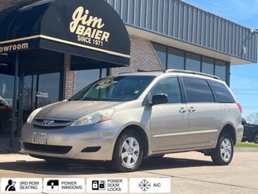 2009 Toyota Sienna CE