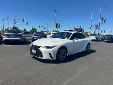 2023 Lexus IS 300