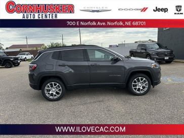 2024 Jeep Compass Latitude Lux 4x4