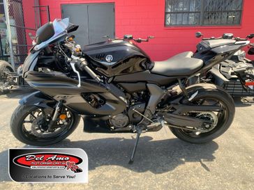 New 2025 Yamaha YZF-R7 