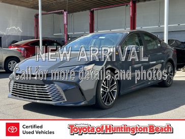 Used 2025 Toyota Camry XLE