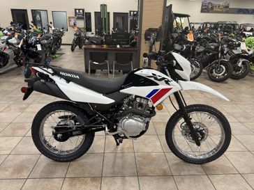 New 2025 Honda XR150L 