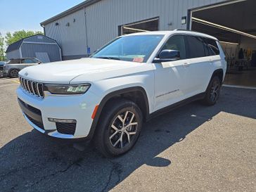 Used 2025 Jeep Grand Cherokee L Limited 4x4