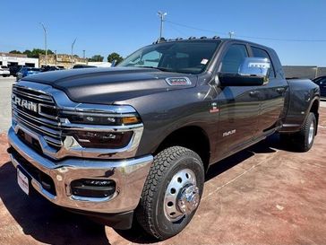 New 2025 RAM 3500 Laramie Mega Cab 4x4 6'4' Box