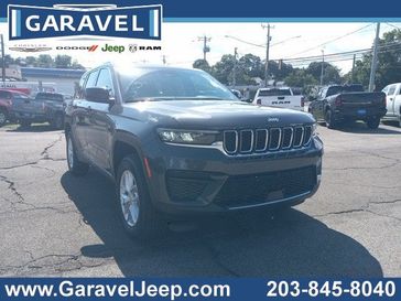 2024 Jeep Grand Cherokee Laredo X 4x4