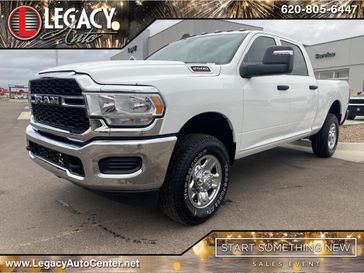 2024 RAM 2500 Tradesman Crew Cab 4x4 6'4' Box