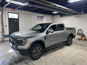 Used 2024 Ford Ranger LARIAT 4WD SuperCrew 5' Box