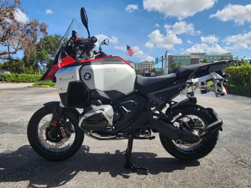RACING RED