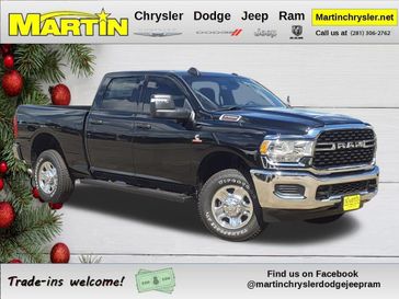 2024 RAM 2500 Tradesman Crew Cab 4x4 6'4' Box