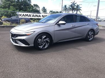2024 Hyundai Elantra Limited IVT