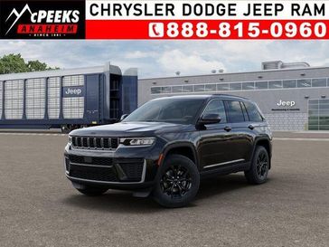 New 2026 Jeep Grand Cherokee Laredo Altitude 4x4