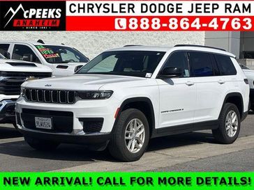 Used 2023 Jeep Grand Cherokee L Laredo