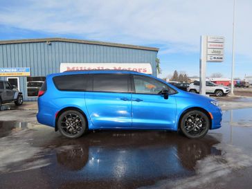 Hydro Blue Pearl Coat